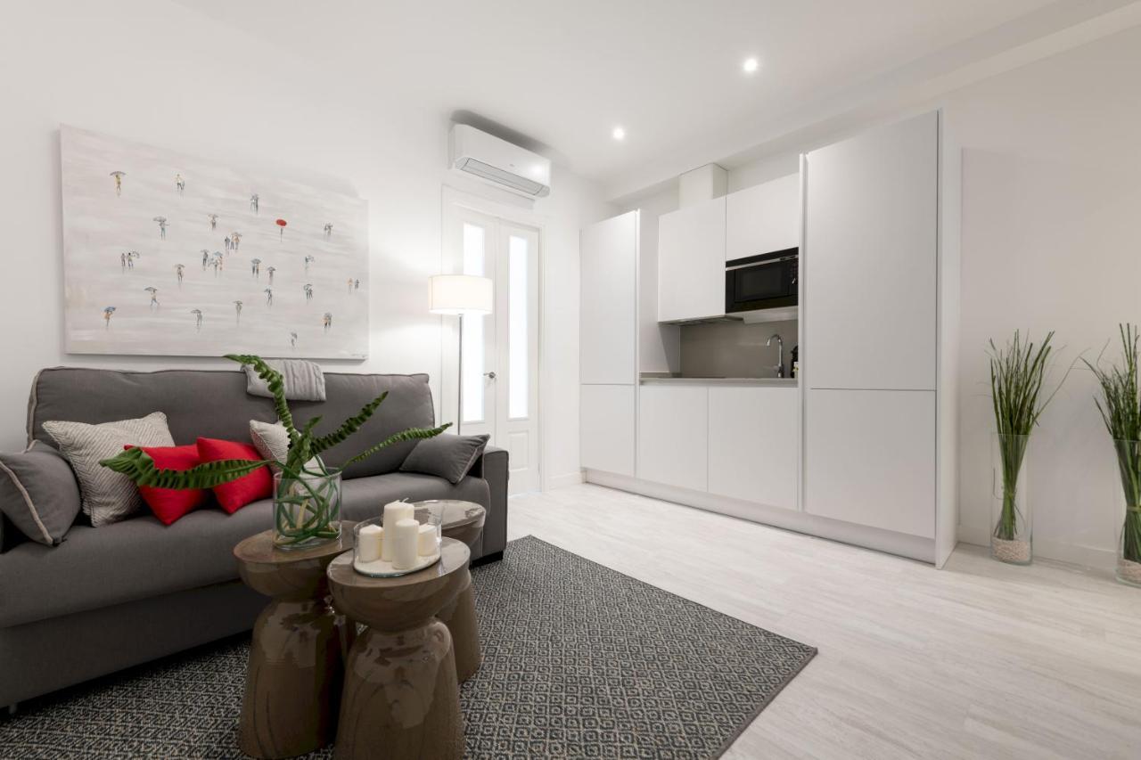 1 Bedroom 1 Bathroom- Lavapies- Minty Stay- Ave Maria Madrid Exterior foto